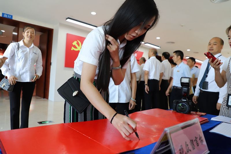 油煙凈化器，油煙凈化設(shè)備，油煙凈化機(jī)