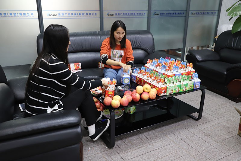 油煙凈化器，油煙凈化設(shè)備，油煙凈化機(jī)