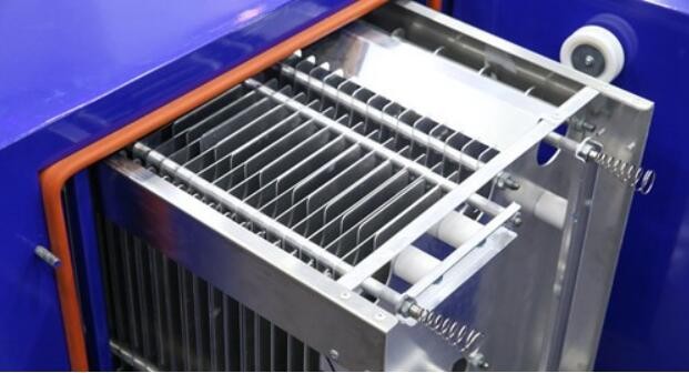 油煙凈化器，油煙凈化設(shè)備，油煙凈化機