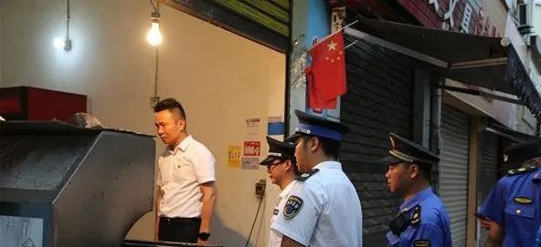 油煙凈化器，油煙凈化設(shè)備，油煙凈化機(jī)