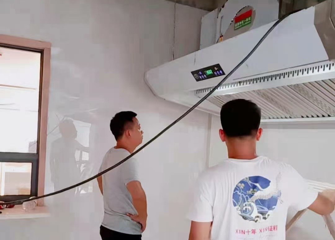 油煙凈化器，油煙凈化設備，油煙凈化機