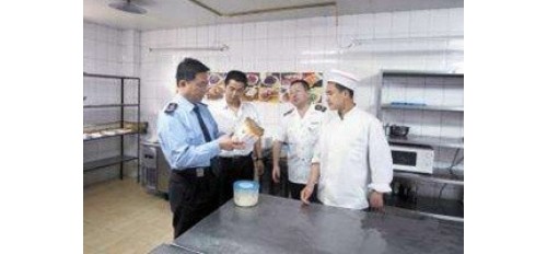 2018年昌吉市餐飲油煙污染整治，全市1803家餐飲單位安裝油煙凈化器