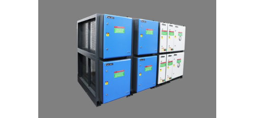 廣杰GOJEK：執(zhí)法局夜間整治燒烤店，嚴格要求店主一定要規(guī)范經(jīng)營！