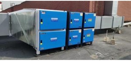 廣杰GOJEK：?餐飲店油煙凈化器多少錢(qián)算是比較合適的呢？